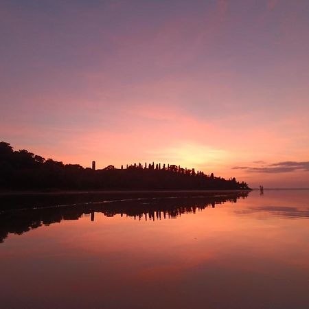 Isola Polvese Resort Кастильоне-дель-Лаго Экстерьер фото