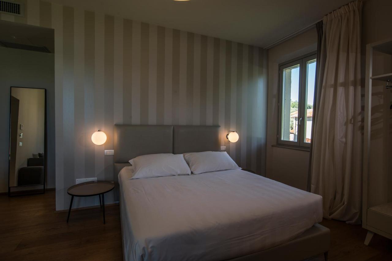 Isola Polvese Resort Кастильоне-дель-Лаго Экстерьер фото