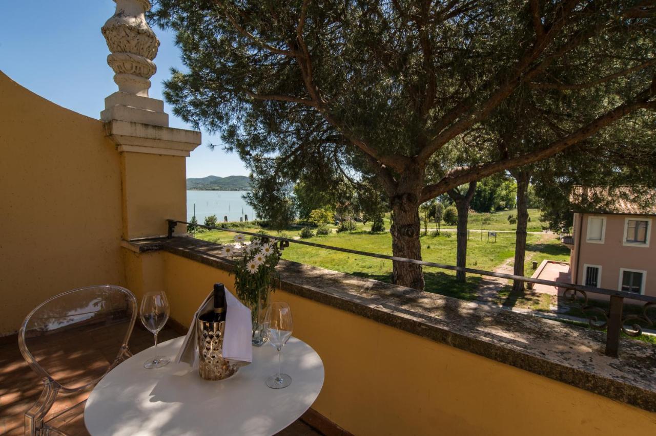 Isola Polvese Resort Кастильоне-дель-Лаго Экстерьер фото