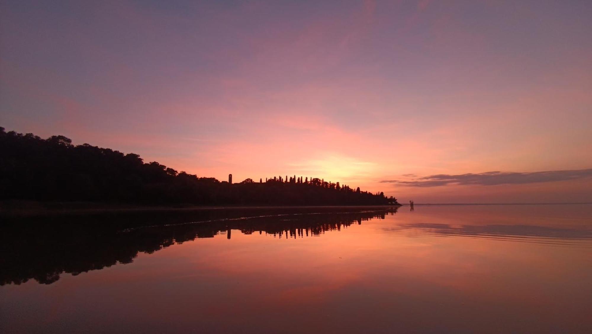 Isola Polvese Resort Кастильоне-дель-Лаго Экстерьер фото