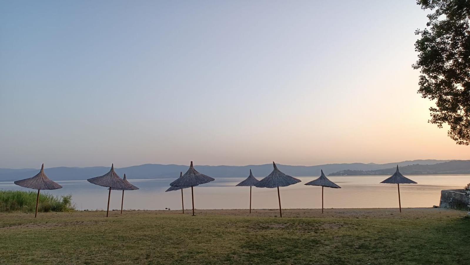 Isola Polvese Resort Кастильоне-дель-Лаго Экстерьер фото